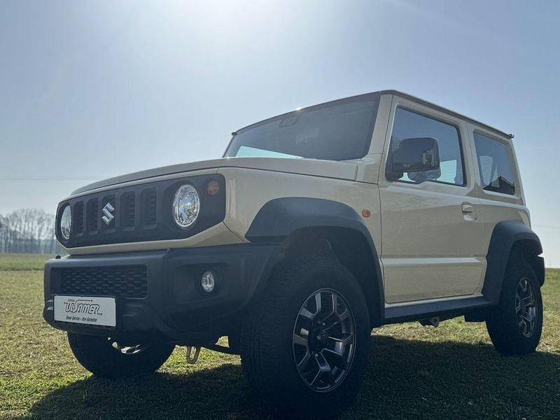 Gebraucht Suzuki Jimny GLX 102 PS (75 kW) 2020 Beige SUV
