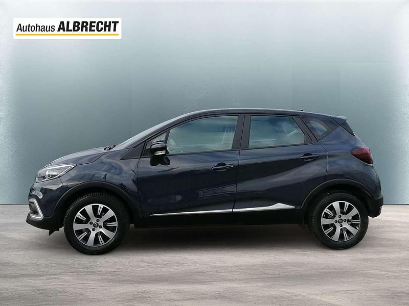 Gebraucht Renault Captur Experience 90 PS (66 kW) 2018 Blue rpe + black gne SUV