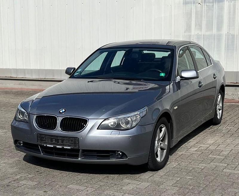 Gebraucht BMW 530 218 PS (160 kW) 2005 Grau Limousine