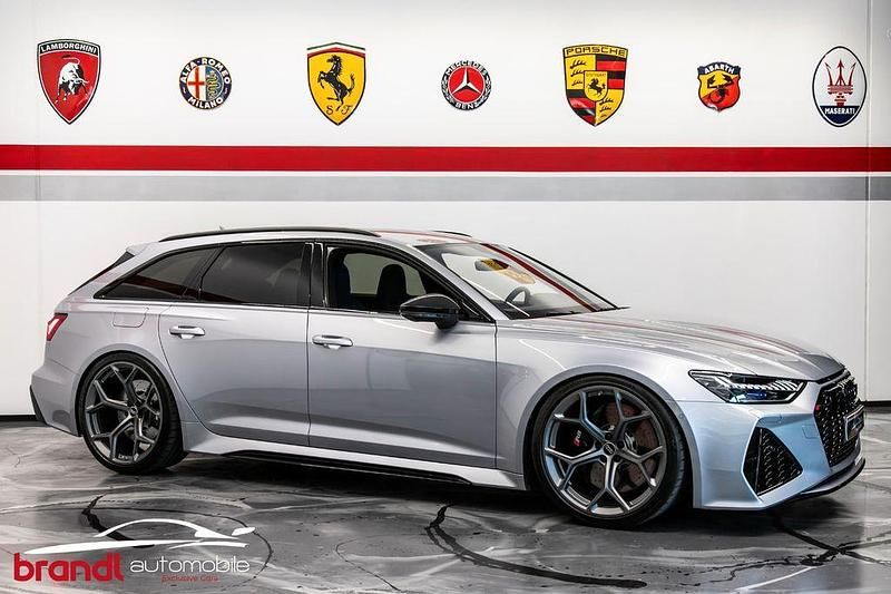 Silber Gebraucht 2024 Audi RS6 Exclusive Kombi | 139.900 € (Fairer Preis) - Bild 1/4