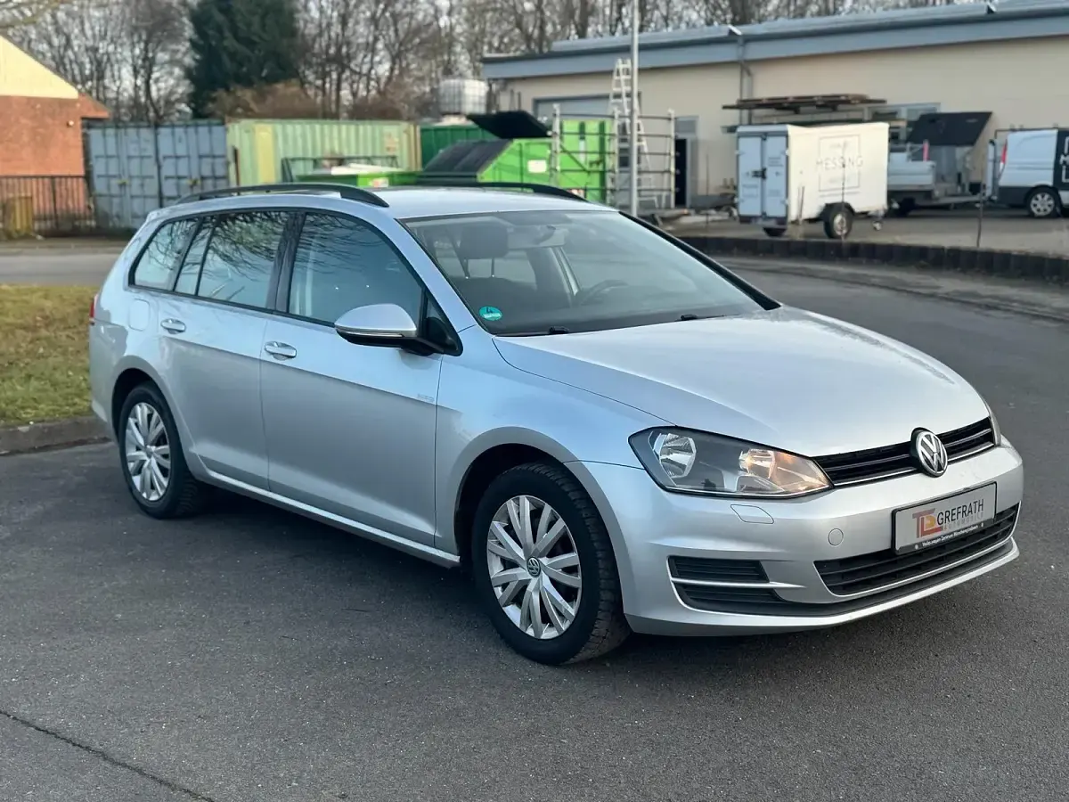 Second-hand VW Golf VII 110 CP (80 kW) 2015 Argintiu Break