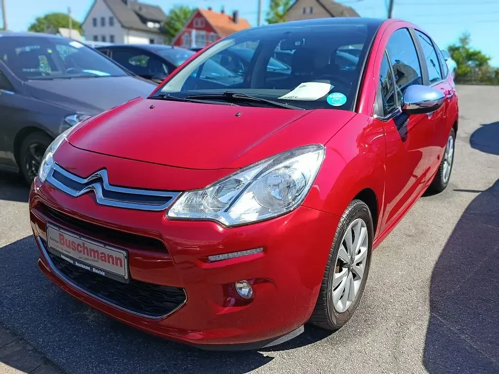 Gebraucht Citroën C3 SELECTION 82 PS (60 kW) 2013 Rot Limousine