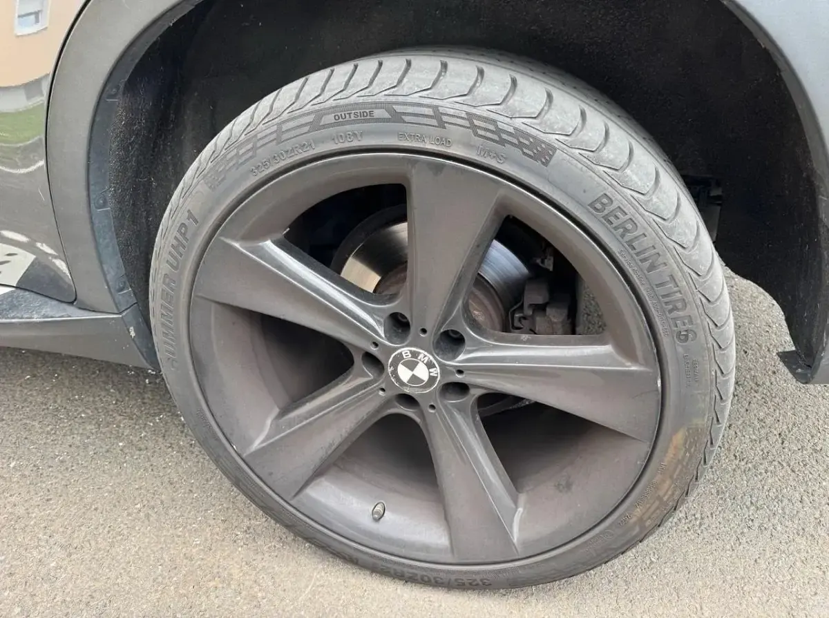 Gebraucht BMW X5 2010 Grau SUV