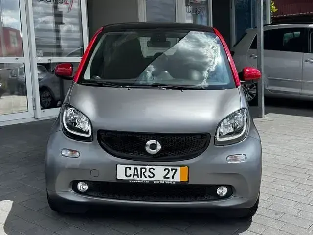 Gebraucht Smart ForTwo Coupé 90 PS (66 kW) 2018 Jupiterrot Coupé