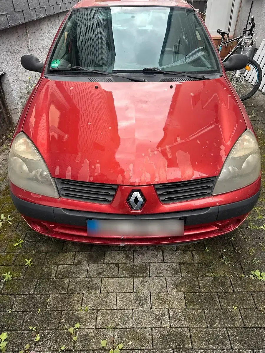 Gebraucht Renault Clio 60 PS (44 kW) 2004 Rot Kleinwagen