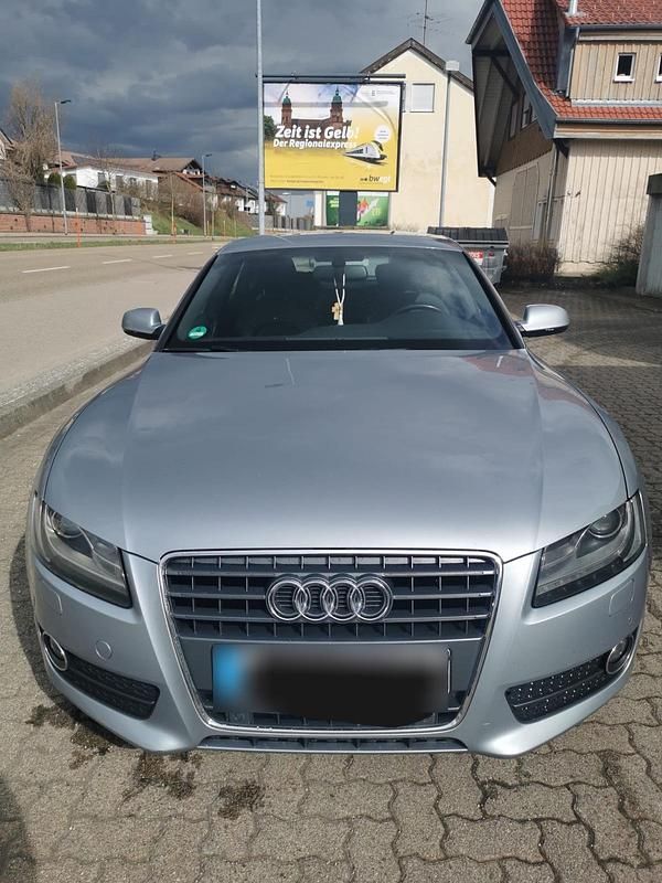 Gebraucht Audi A5 S-Line 210 PS (154 kW) 2011 Silber Coupé