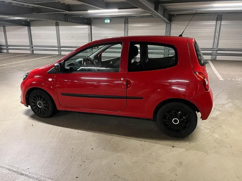 Gebraucht Renault Twingo 75 PS (55 kW) 2011 Rot Kleinwagen