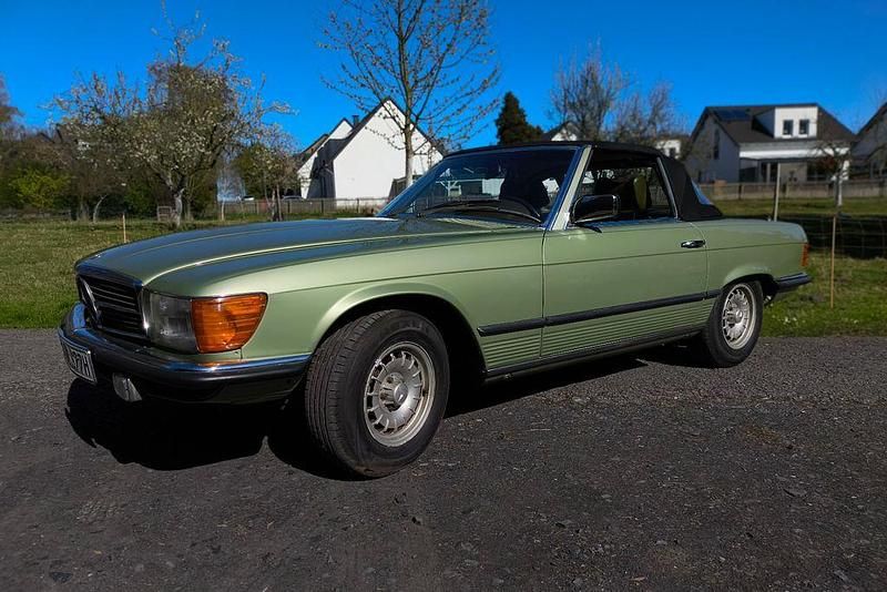 Usata Mercedes SL280 177 CV (130 kW) 1977 Verde Cabrio