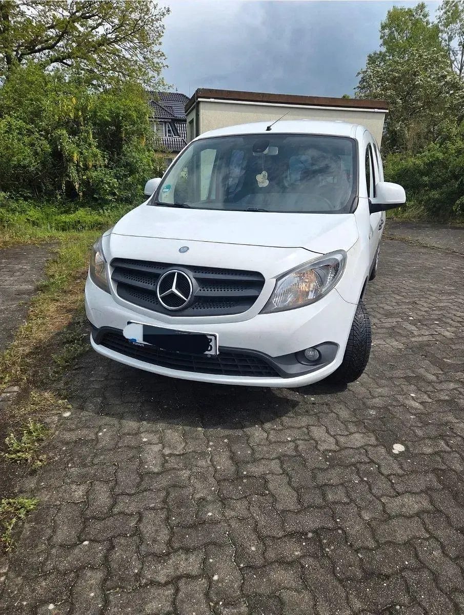 Gebraucht Mercedes Citan 111 110 PS (80 kW) 2015 Weiß Van / Kleinbus