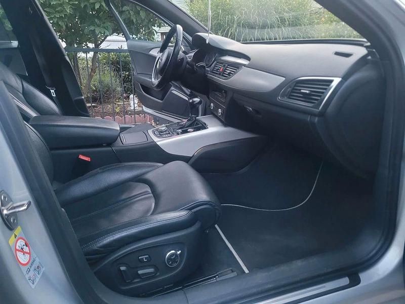 Usado Audi A6 204 HP (150 kW) 2011 Prateado Sedan