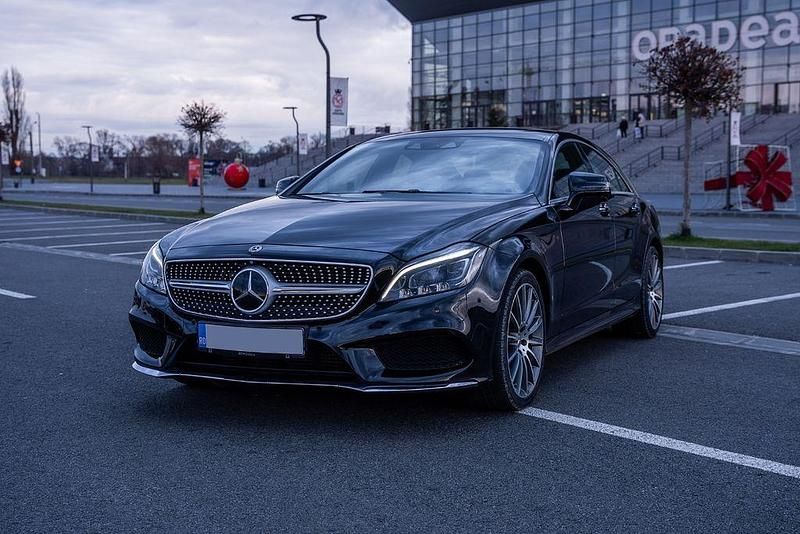 Schwarz Gebraucht 2015 Mercedes CLS350 Limousine | 25.300 € - Bild 1/4