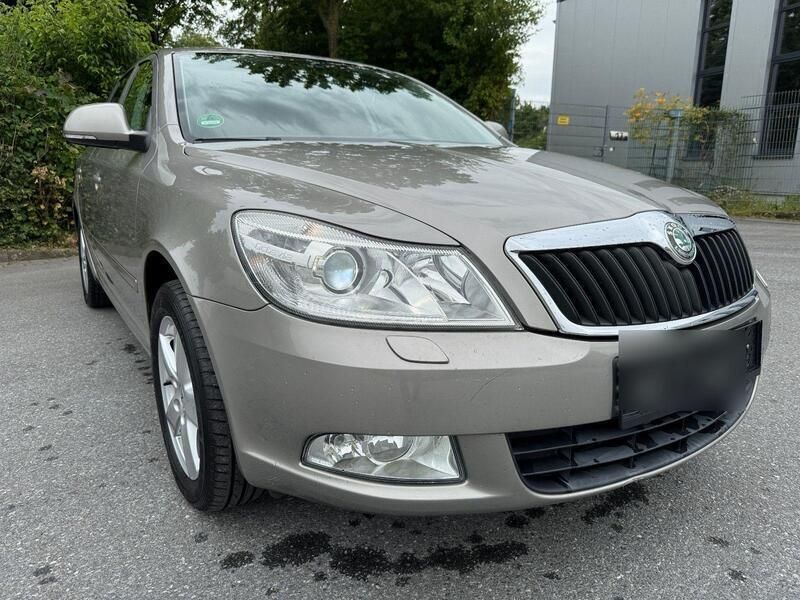 Gebraucht 2009 Skoda Octavia Elegance Kombi | 5.850 € (Fairer Preis) - Bild 1/4