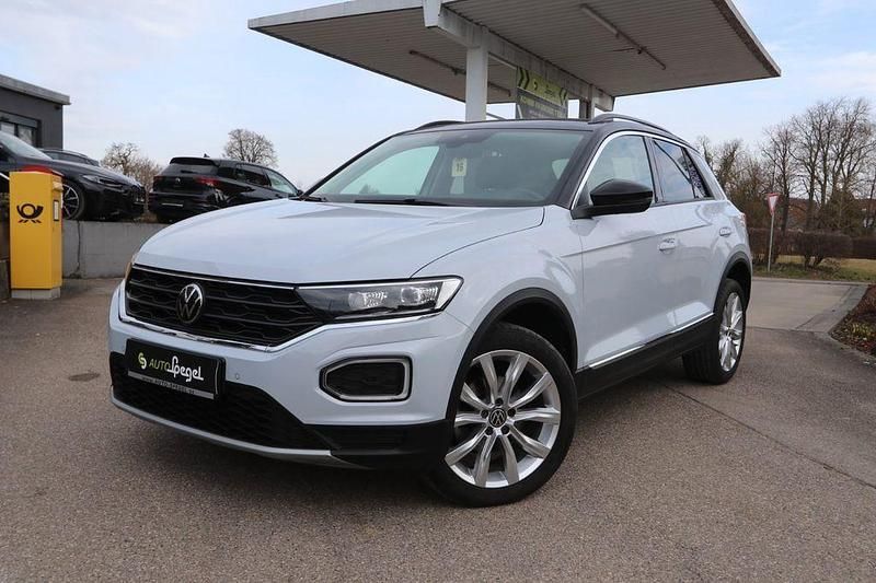 Gebraucht VW T-Roc Active 150 PS (110 kW) 2022 White silver metallic SUV