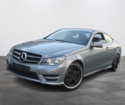 Silber metallic Gebraucht 2011 Mercedes C180 Sport Coupé | 8.800 € (Fairer Preis) - Bild 1/4