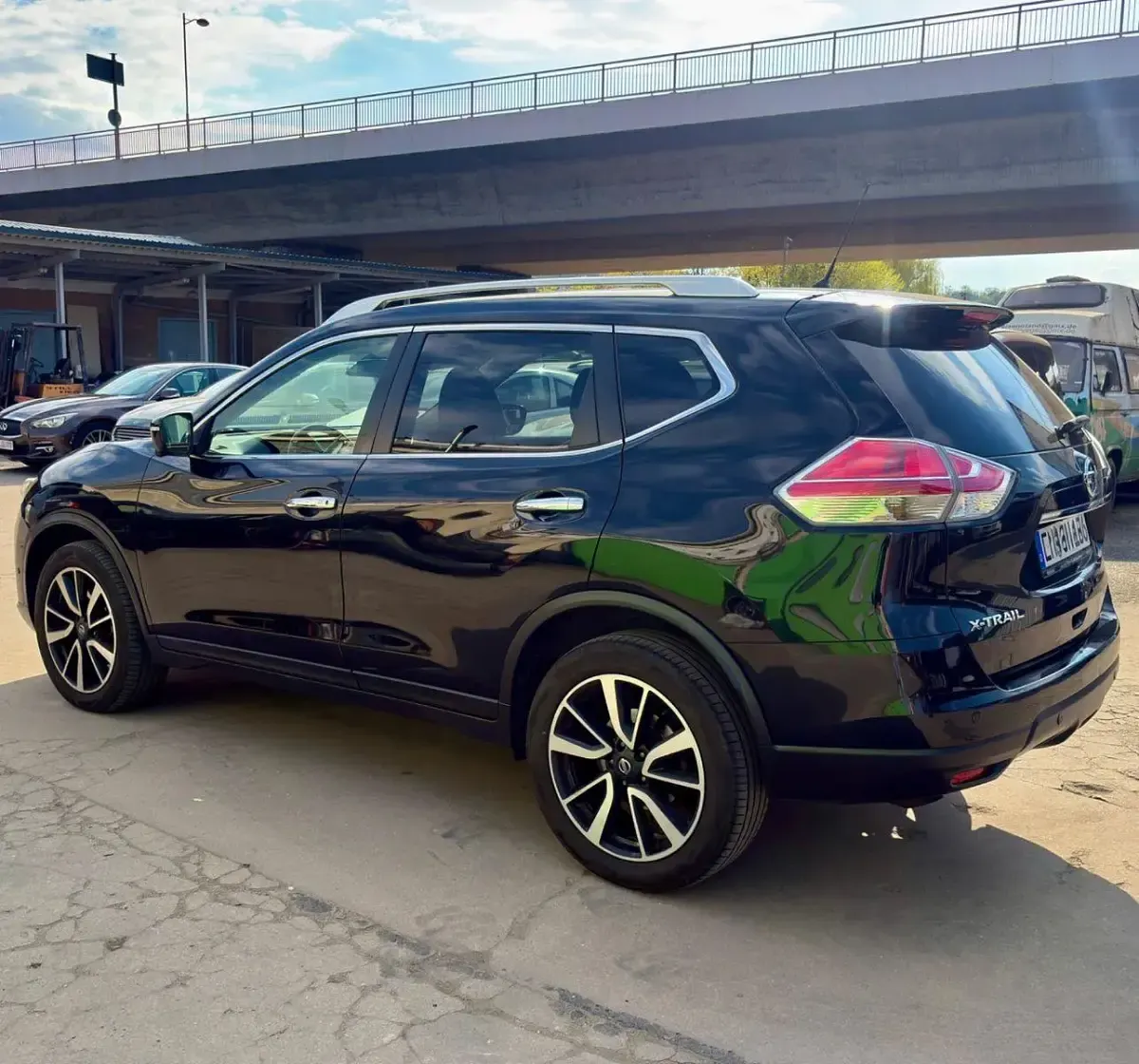 Gebraucht Nissan X-Trail Tekna 177 PS (130 kW) 2017 Schwarz SUV