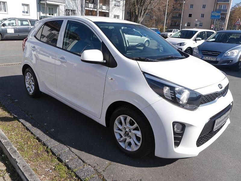 Gebraucht Kia Picanto DREAM-TEAM Edition 67 PS (49 kW) 2017 Weiß Kleinwagen