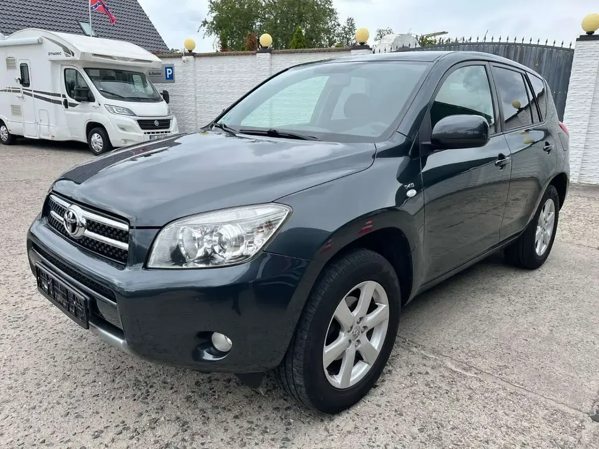 Gebraucht Toyota RAV4 Executive 136 PS (100 kW) 2009 Grau SUV