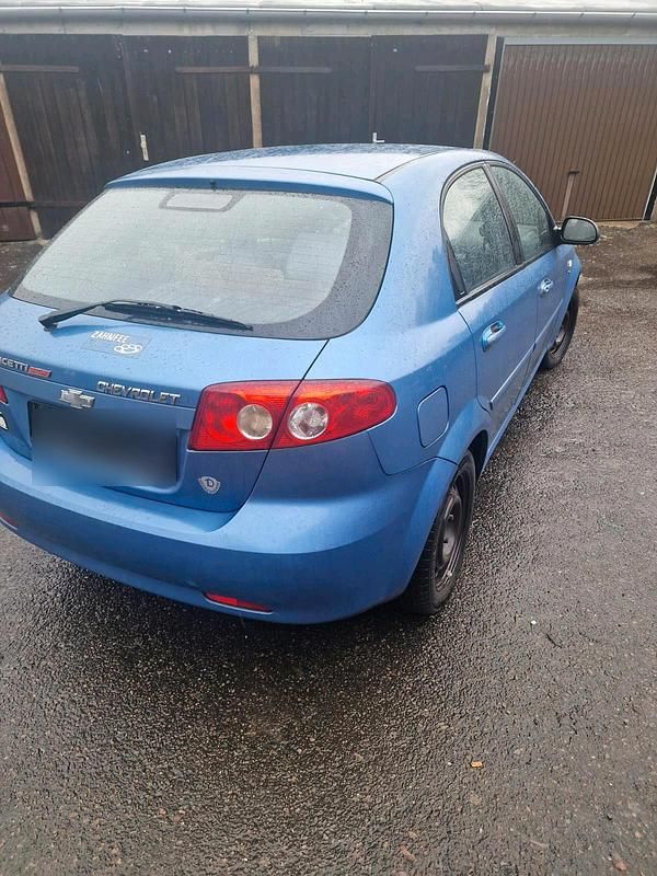 Gebraucht Chevrolet Lacetti 95 PS (69 kW) 2005 Blau Kleinwagen