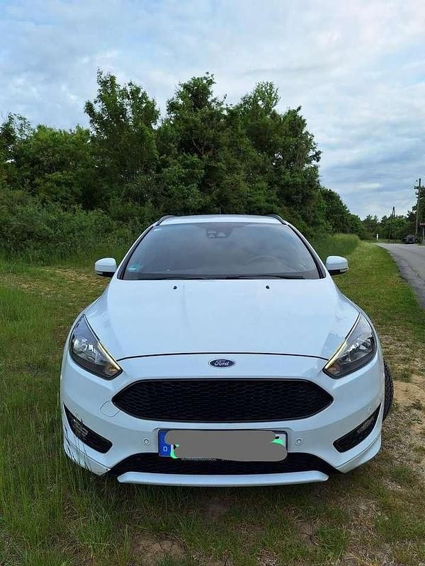 Gebraucht Ford Focus Basis 125 PS (91 kW) 2018 Kombi