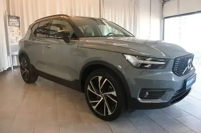Gebraucht Volvo XC40 R-Design 262 PS (192 kW) 2021 Grau SUV