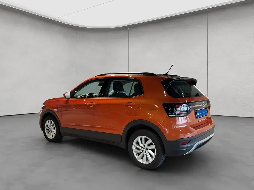 Gebraucht VW T-Cross Life 95 PS (69 kW) 2019 Energetic orange metallic SUV