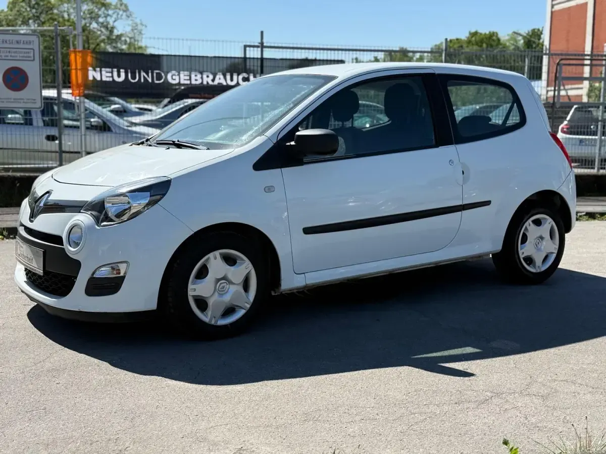 Usata Renault Twingo Expression 75 CV (55 kW) 2014 Bianco Utilitaria