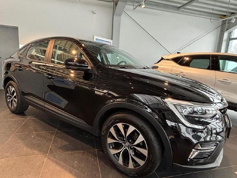 Gebraucht Renault Arkana Zen 143 PS (105 kW) 2022 Schwarz SUV