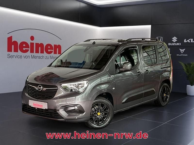 Grau Gebraucht 2020 Opel Combo Life Edition Van / Kleinbus | 16.509 € (Guter Preis) - Bild 1/4