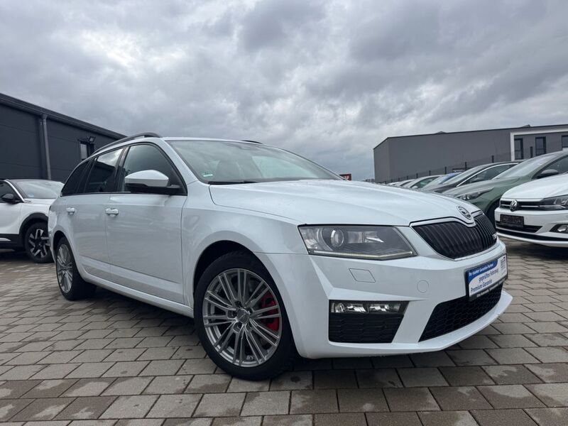 Weiß Gebraucht 2016 Skoda Octavia RS Kombi | 9.499 € (Guter Preis) - Bild 1/4