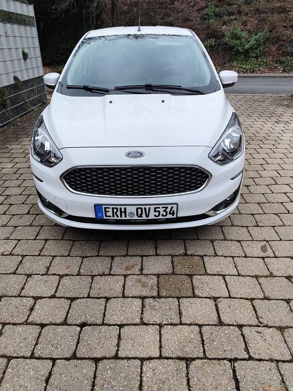 Weiß Gebraucht 2019 Ford Ka Trend Kleinwagen | 6.800 € (Superpreis) - Bild 1/4
