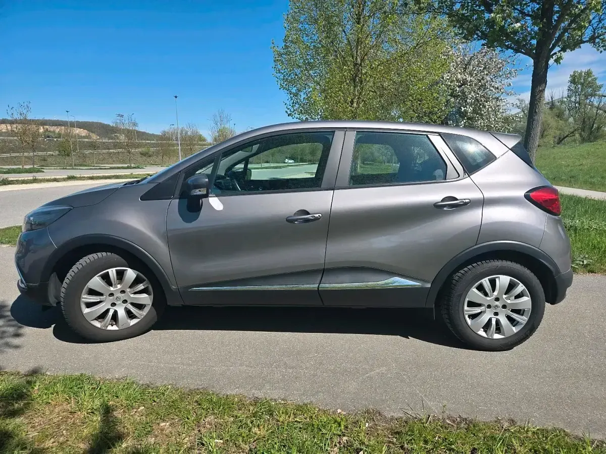 Gebraucht Renault Captur 90 PS (66 kW) 2014 Grau SUV