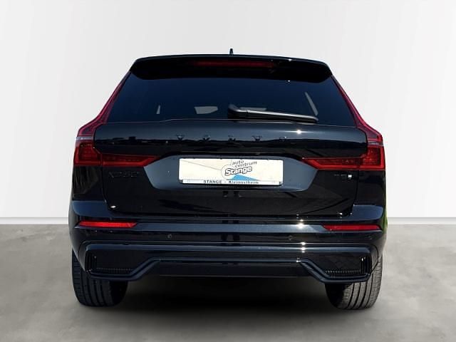 Neu Volvo XC60 Plus 455 PS (334 kW) 2025 Schwarz SUV