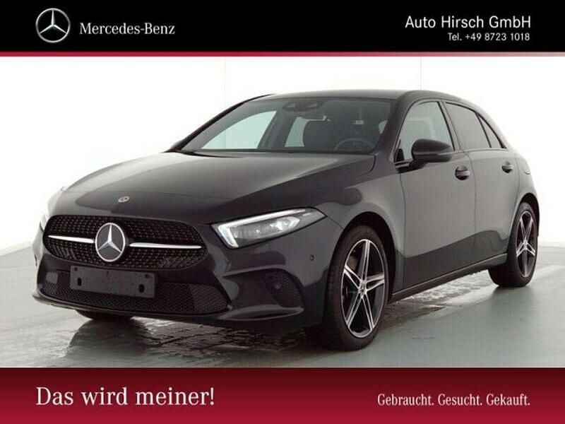 Gebraucht Mercedes A220 Progressive 190 PS (139 kW) 2020 Kosmosschwarzmet. Limousine