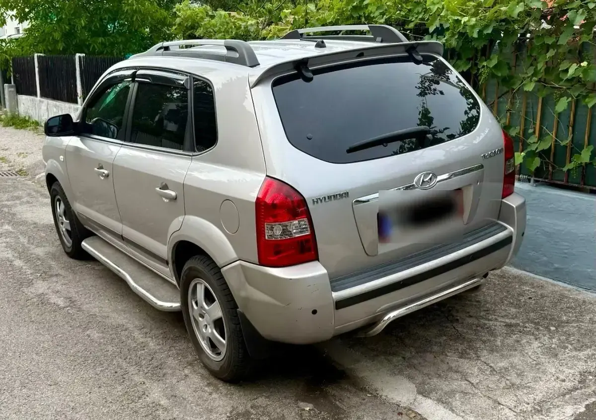 Gebraucht Hyundai Tucson GLS 141 PS (103 kW) 2005 Beige SUV