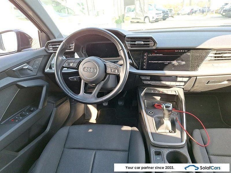 Gebraucht Audi A3 116 PS (85 kW) 2021 Grau Limousine