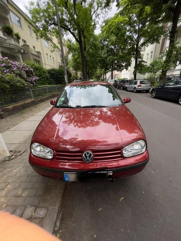 Rot Gebraucht 1998 VW Golf IV Limousine | 600 € - Bild 1/4