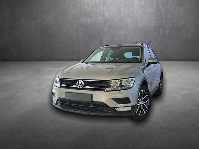 Grau metallic Gebraucht 2017 VW Tiguan Comfortline SUV | 17.930 € (Fairer Preis) - Bild 1/4