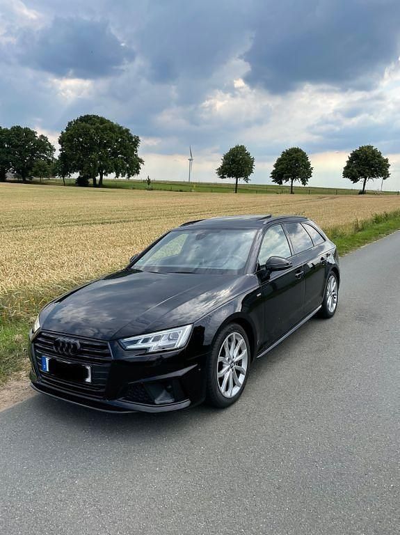 Gebraucht Audi A4 S-Line 190 PS (139 kW) 2019 Schwarz Kombi