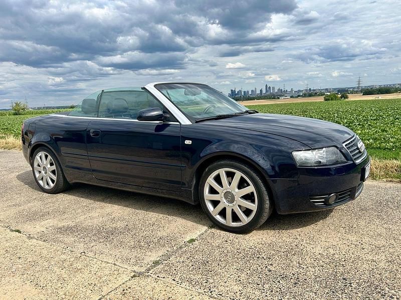 Gebraucht Audi A4 Cabriolet 163 PS (119 kW) 2004 Blau Cabrio