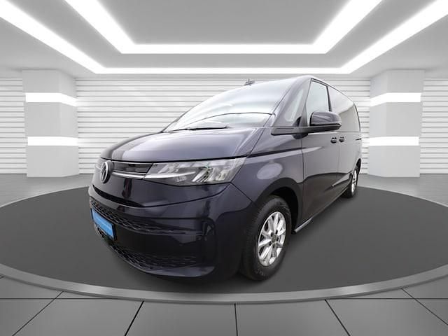 Starlight blue, metallic Gebraucht 2024 VW T7 Life Van | 49.900 € (Superpreis) - Bild 1/4
