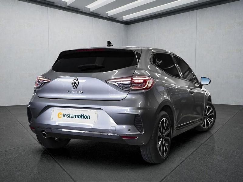 Gebraucht Renault Clio V Techno 90 PS (66 kW) 2025 Grau Kleinwagen