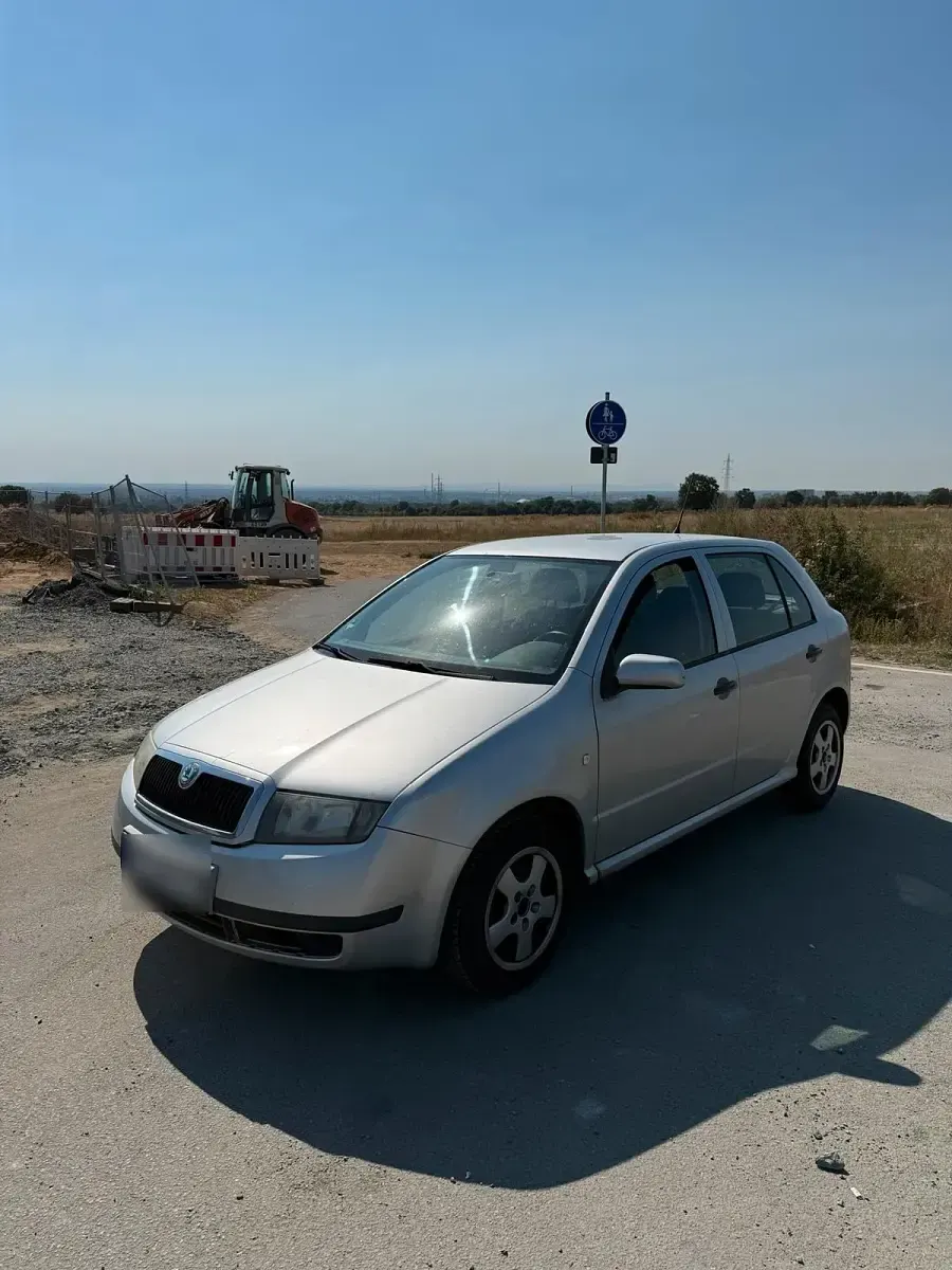 Gebraucht Skoda Fabia 64 PS (47 kW) 2003 Silber Kleinwagen