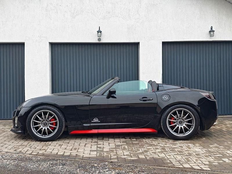 Second-hand Opel GT 402 CP (295 kW) 2009 Negru Cabrio