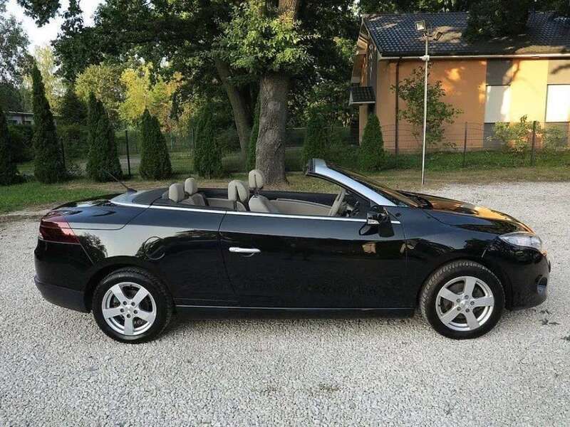 Schwarz Gebraucht 2011 Renault Mégane Cabriolet Cabrio | 8.000 € (Fairer Preis) - Bild 1/4