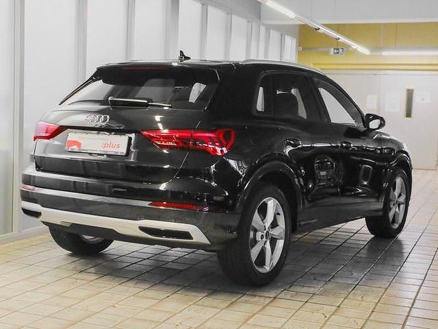 Gebraucht Audi Q3 Advanced 150 PS (110 kW) 2025 Mythosschwarz metallic SUV