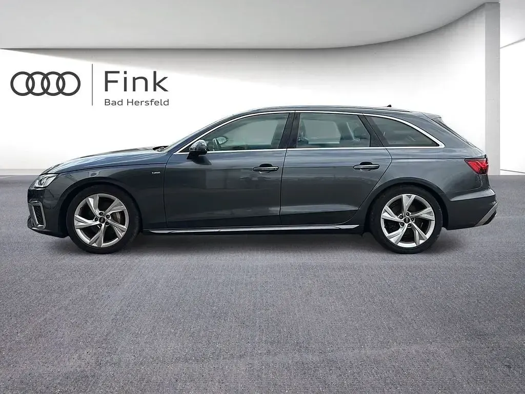Gebraucht Audi A4 S-Line 204 PS (150 kW) 2023 Grau Kombi