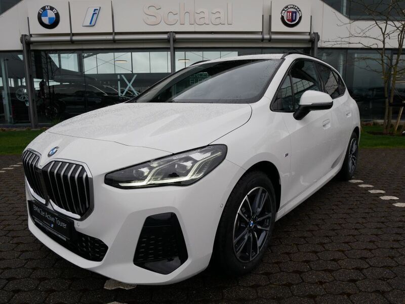 Weiß Neu 2025 BMW 220 M Sport Van / Kleinbus | 45.990 € (Fairer Preis) - Bild 1/4