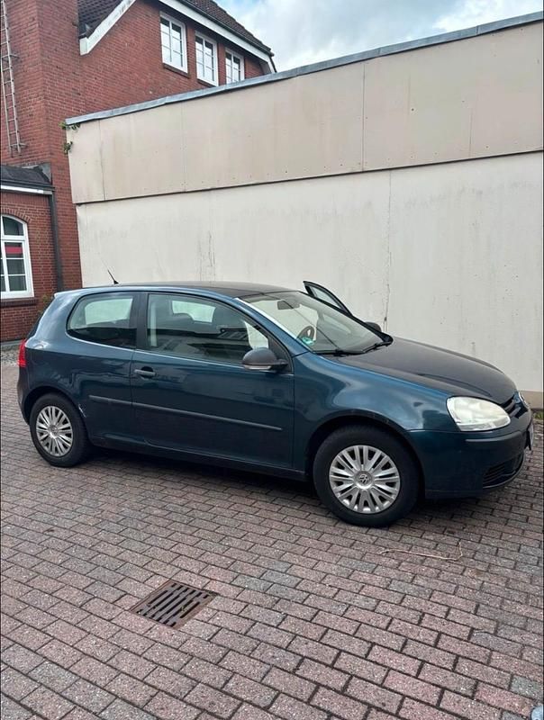Blau Gebraucht 2007 VW Golf V Kleinwagen | 1.200 € (Superpreis) - Bild 1/4
