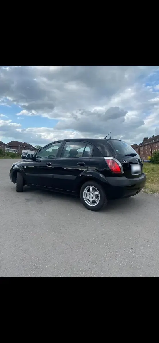 Gebraucht Kia Rio 112 PS (82 kW) 2008 Schwarz Kleinwagen