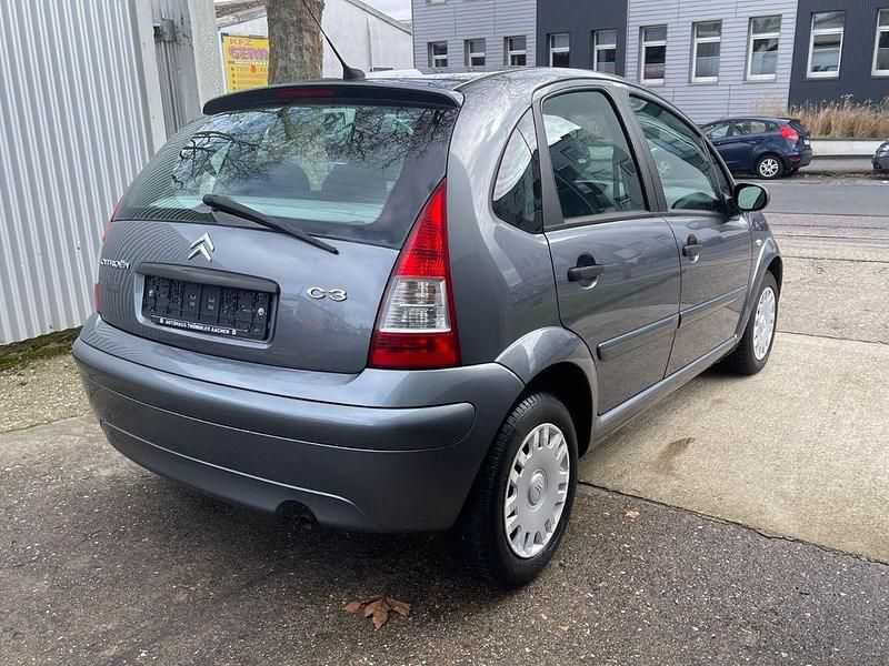 Gebraucht Citroën C3 Tonic 73 PS (53 kW) 2009 Grau Limousine